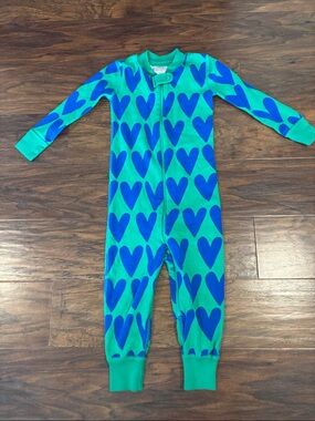 Hanna Andersson Green and Blue Heart Print One-Piece Pajamas